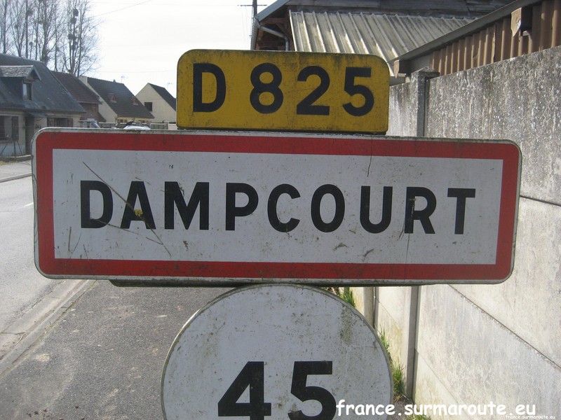 Dampcourt H 02.JPG