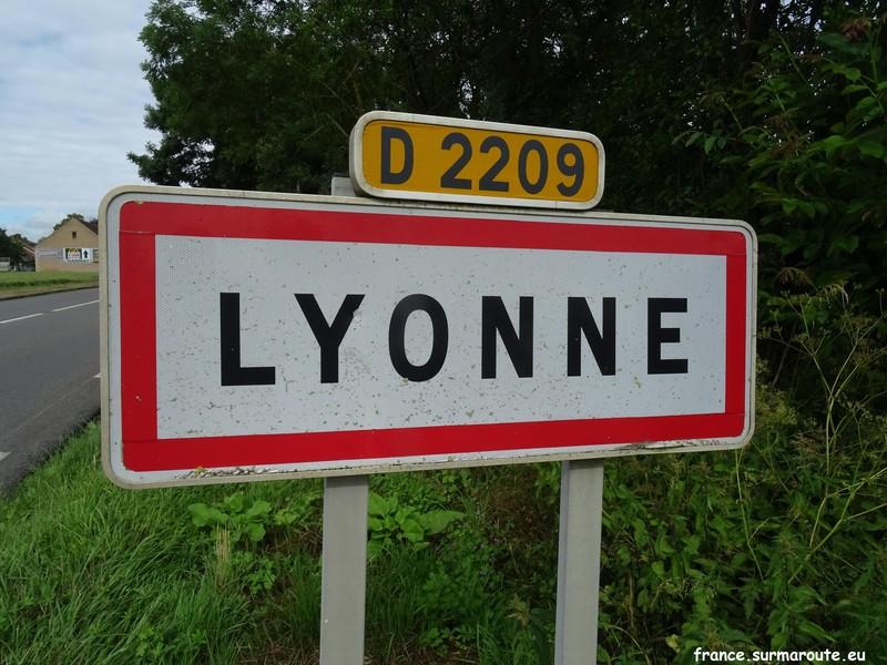 Lyonne H 03.JPG