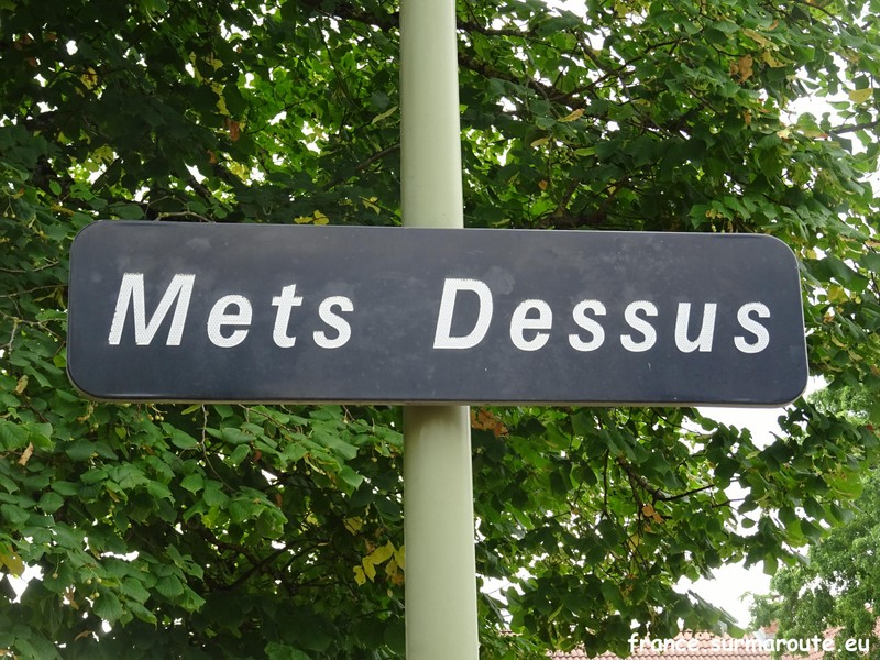 Mets-Dessus H 52.JPG
