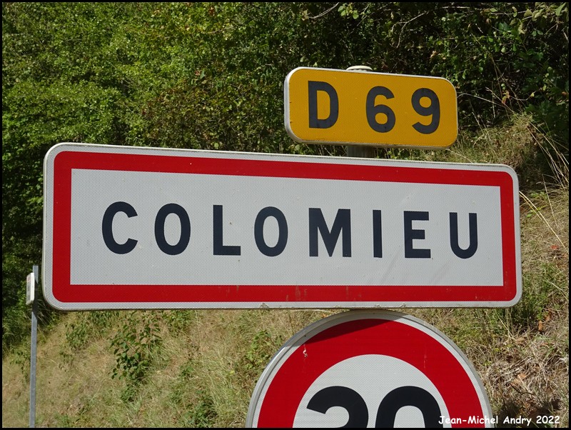Colomieu 01 - Jean-Michel Andry.jpg