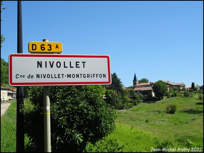 Nivollet-Montgriffon 1 01 - Jean-Michel Andry.jpg