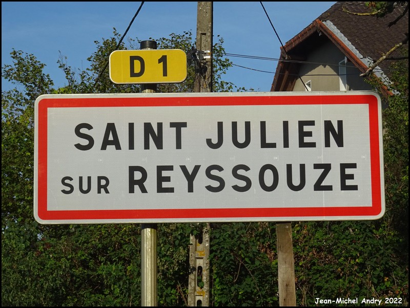 Saint-Julien-sur-Reyssouze 01 - Jean-Michel Andry.jpg