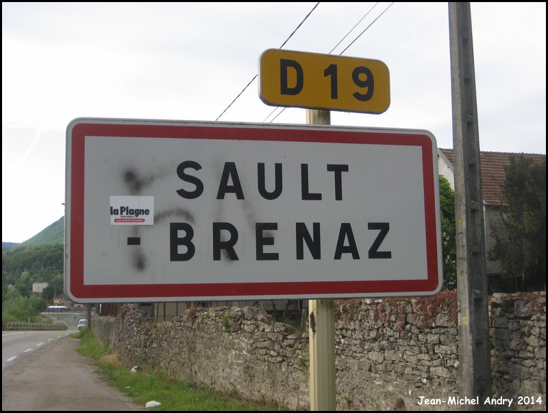 Sault-Brénaz 01 - Jean-Michel Andry.JPG