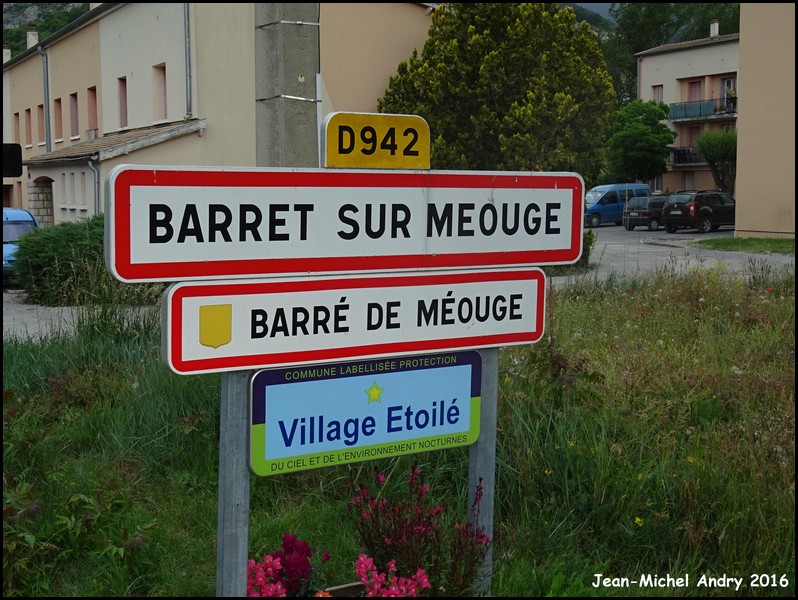Barret-sur-Méouge 05 - Jean-Michel Andry.jpg