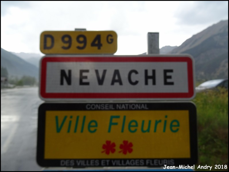 Névache 05 - Jean-Michel Andry.jpg