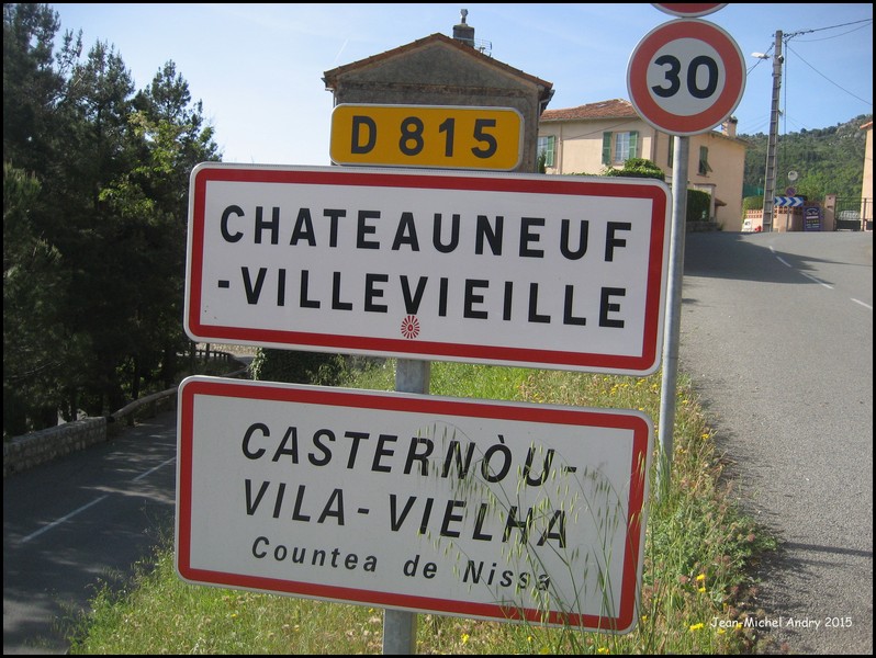 Châteauneuf-Villevieille 06 - Jean-Michel Andry.jpg