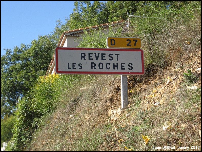 Revest-les-Roches 06 - Jean-Michel Andry.JPG