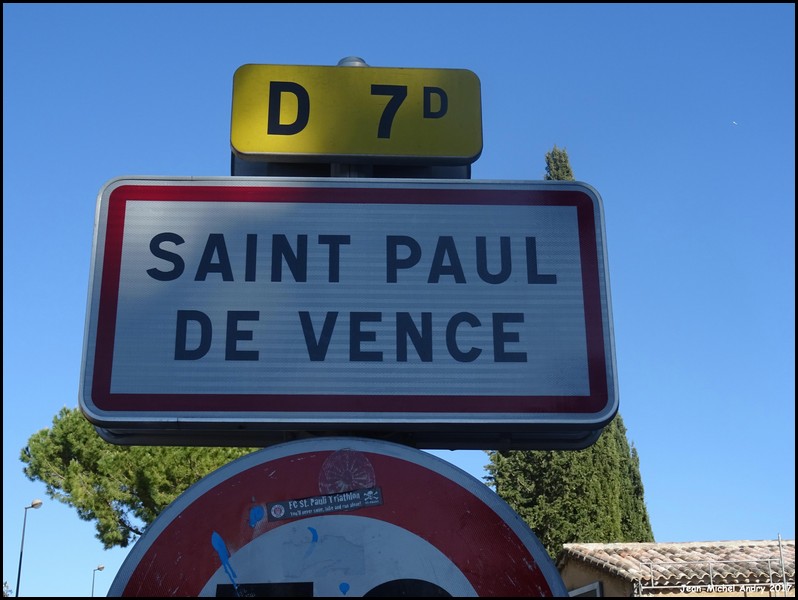 Saint-Paul-de-Vence 06 - Jean-Michel Andry.jpg