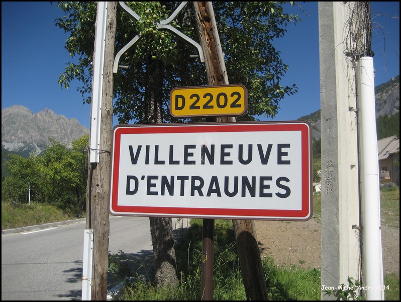 Villeneuve-d'Entraunes 06 - Jean-Michel Andry.jpg