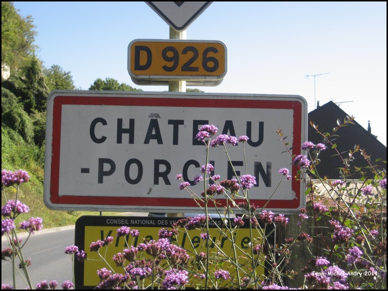 Château-Porcien 08 - Jean-Michel Andry.jpg