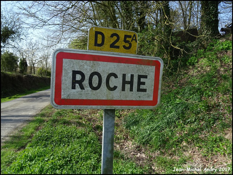 Chuffilly-Roche 2 08 - Jean-Michel Andry.jpg
