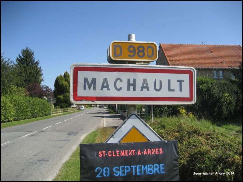 Machault 08 - Jean-Michel Andry.jpg