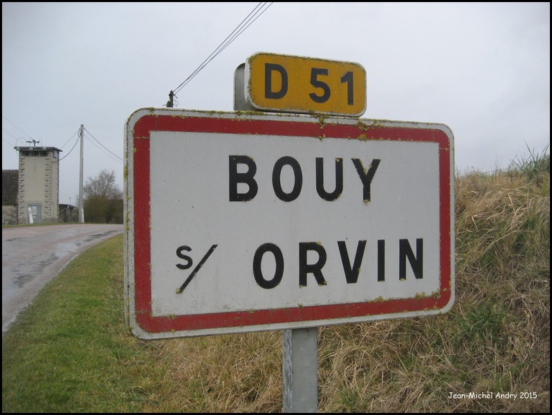 Bouy-sur-Orvin 10 - Jean-Michel Andry.jpg