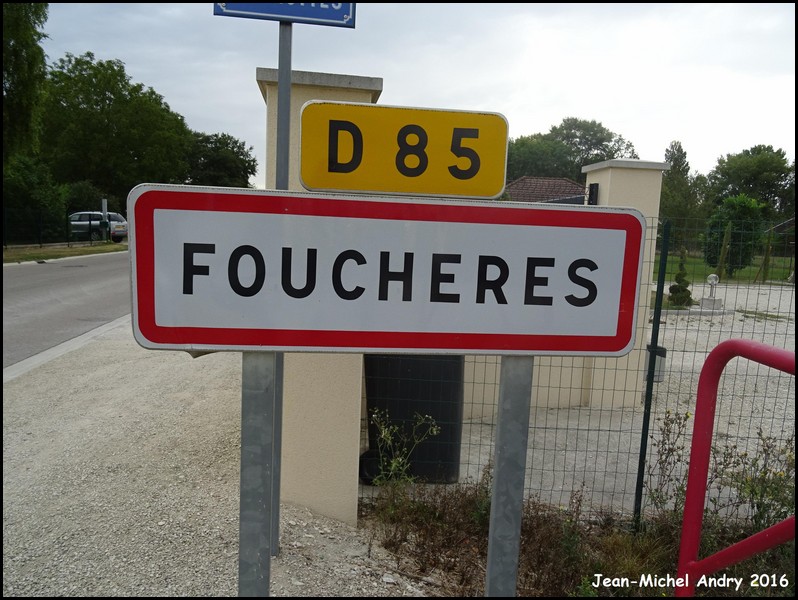 Fouchères 10 - Jean-Michel Andry.jpg