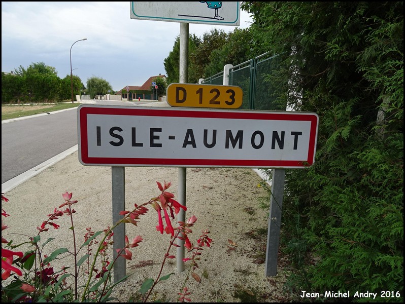 Isle-Aumont 10 - Jean-Michel Andry.jpg