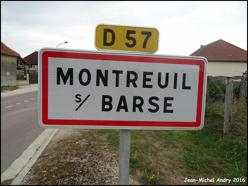 Montreuil-sur-Barse 10 - Jean-Michel Andry.jpg