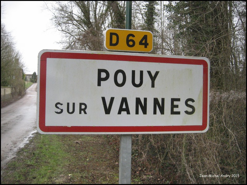 Pouy-sur-Vannes 10 - Jean-Michel Andry.jpg