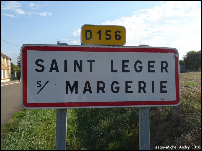 Saint-Léger-sous-Margerie 10 - Jean-Michel Andry.jpg
