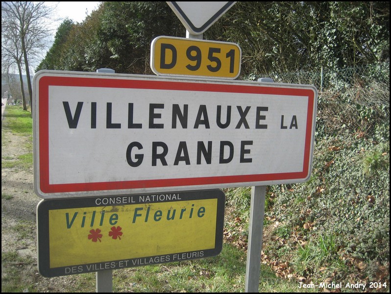 Villenauxe-la-Grande 10 - Jean-Michel Andry.jpg