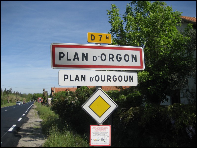 Plan-d'Orgon 13 - Jean-Michel Andry.jpg