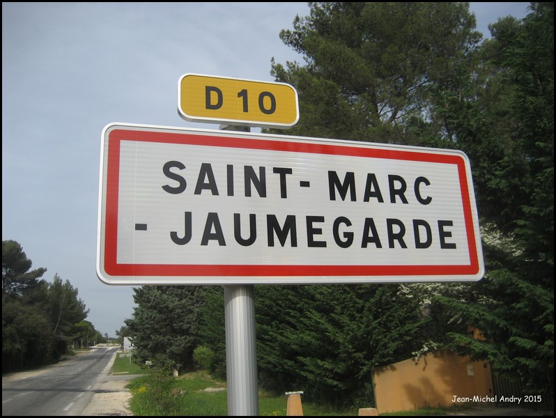 Saint-Marc-Jaumegarde 13 - Jean-Michel Andry.jpg