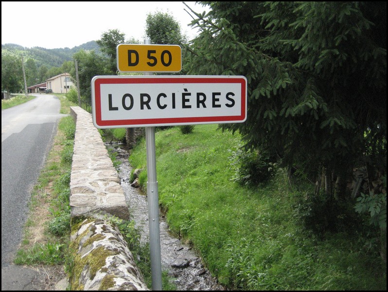 Lorcières  15 - Jean-Michel Andry.jpg