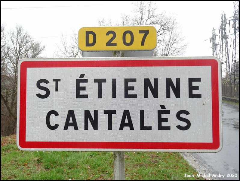 Saint-Étienne-Cantalès 15 - Jean-Michel Andry.jpg