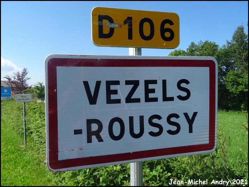 Vezels-Roussy  15 - Jean-Michel Andry.jpg