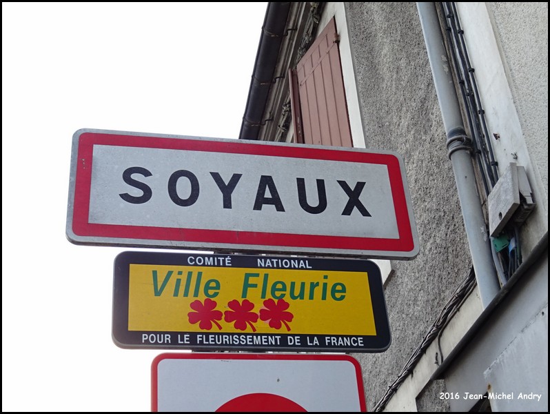 Soyaux 16 - Jean-Michel Andry.jpg