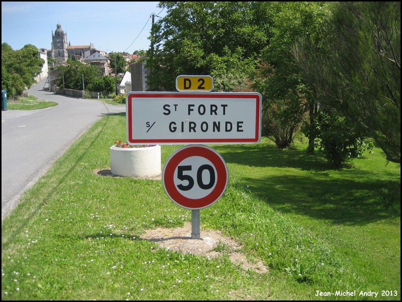 Saint-Fort-sur-Gironde  17 - Jean-Michel Andry.jpg