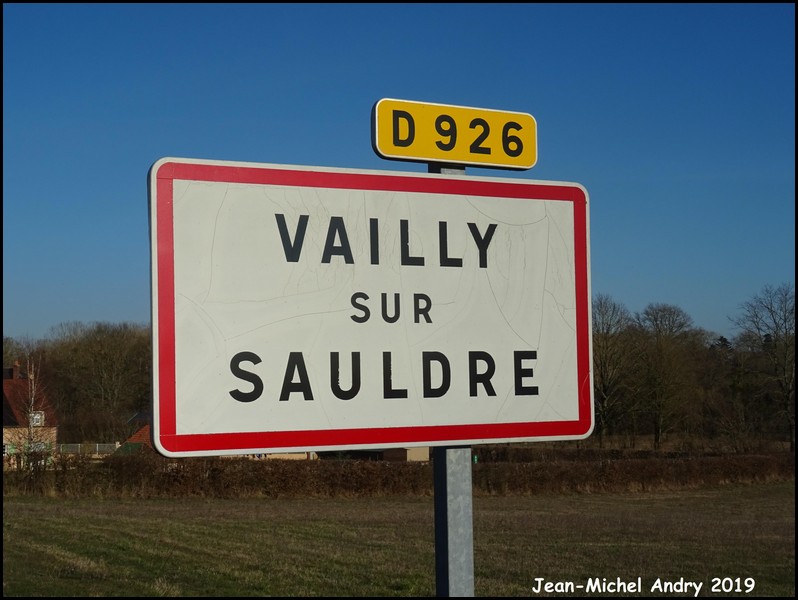 Vailly-sur-Sauldre 18 - Jean-Michel Andry.jpg