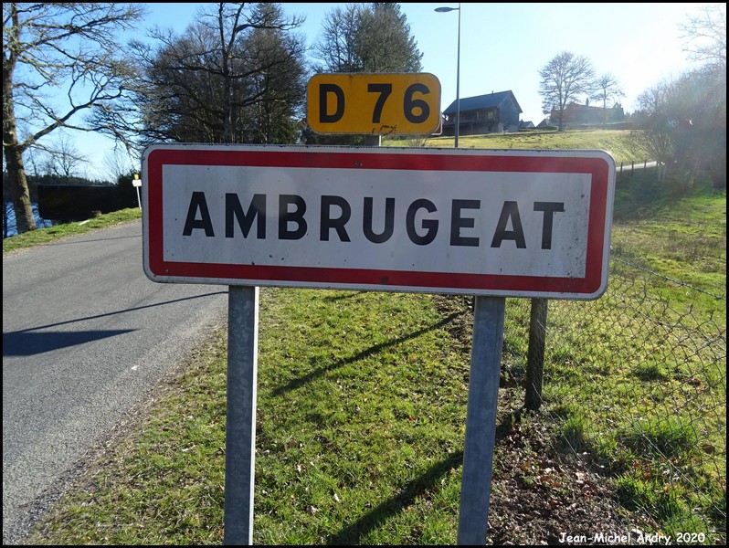 Ambrugeat  19 - Jean-Michel Andry.jpg