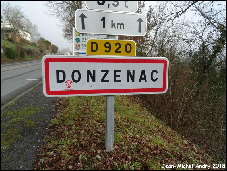 Donzenac 19 - Jean-Michel Andry.jpg