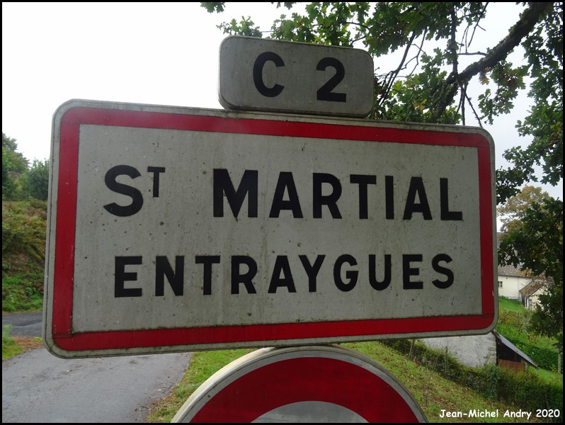 Saint-Martial-Entraygues 19 - Jean-Michel Andry.jpg