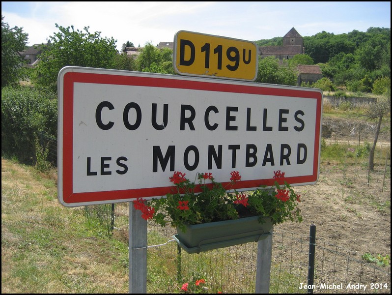 Courcelles-lès-Montbard 21 - Jean-Michel Andry.jpg