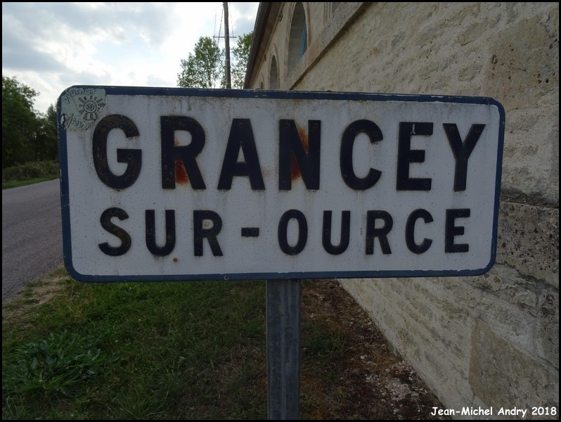 Grancey-sur-Ource 21 - Jean-Michel Andry.jpg