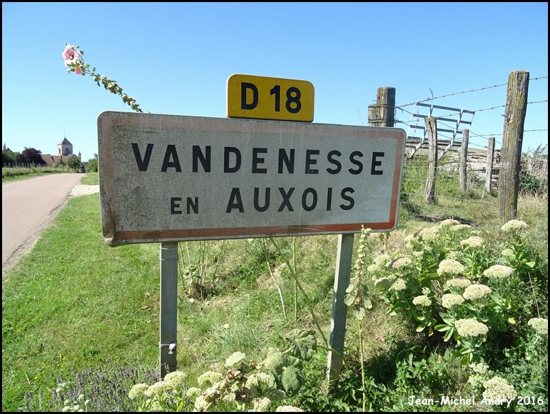 Vandenesse-en-Auxois 21 - Jean-Michel Andry.jpg