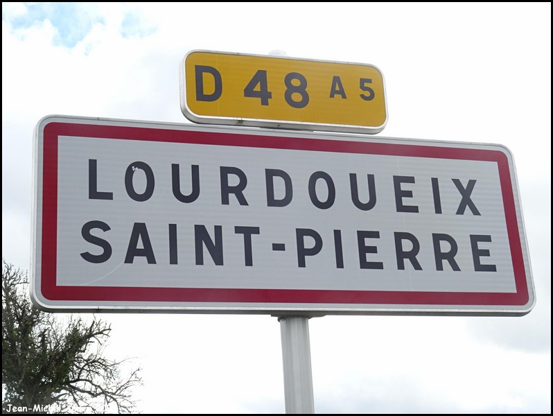 Lourdoueix-Saint-Pierre 23 - Jean-Michel Andry.jpg