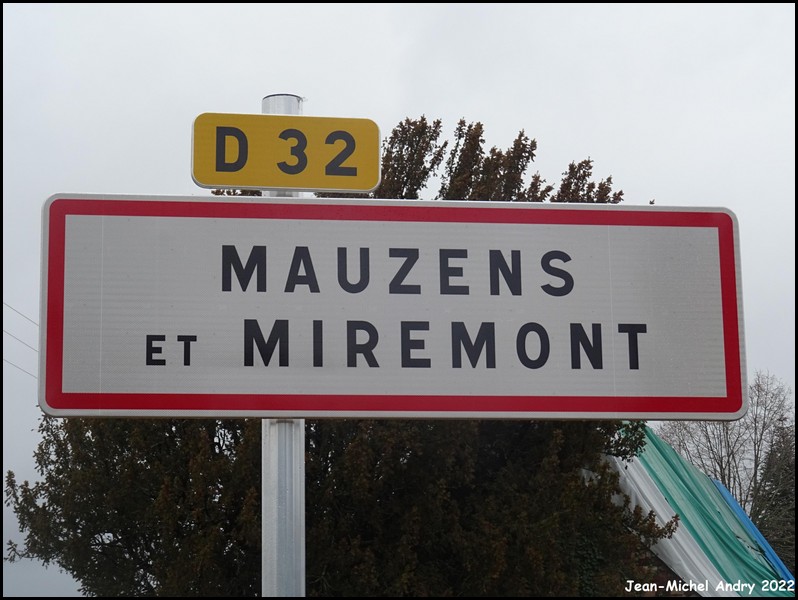 Mauzens-et-Miremont 24 - Jean-Michel Andry.jpg