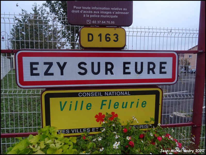 Ézy-sur-Eure 27 - Jean-Michel Andry.jpg