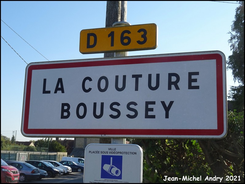 La Couture-Boussey 27 - Jean-Michel Andry.jpg