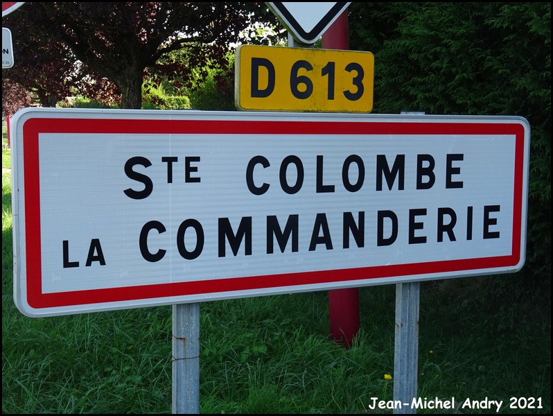 Sainte-Colombe-la-Commanderie 27 - Jean-Michel Andry.jpg
