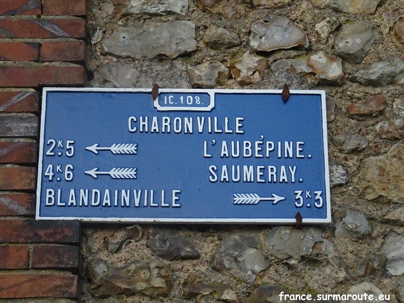 Charonville (2) .JPG