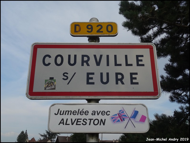 Courville-sur-Eure 28 - Jean-Michel Andry.jpg