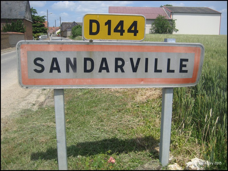 Sandarville  28 - Jean-Michel Andry.jpg