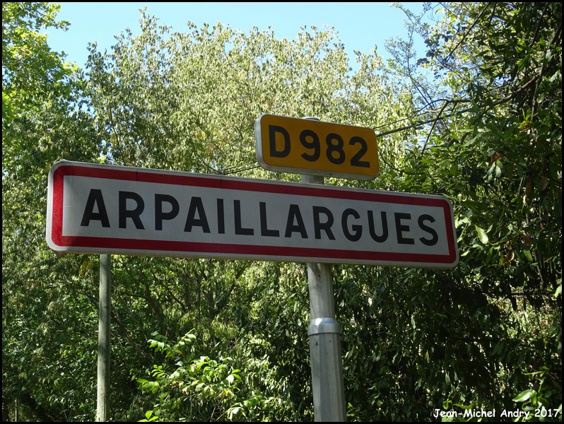 Arpaillargues-et-Aureillac 1 30 - Jean-Michel Andry.jpg