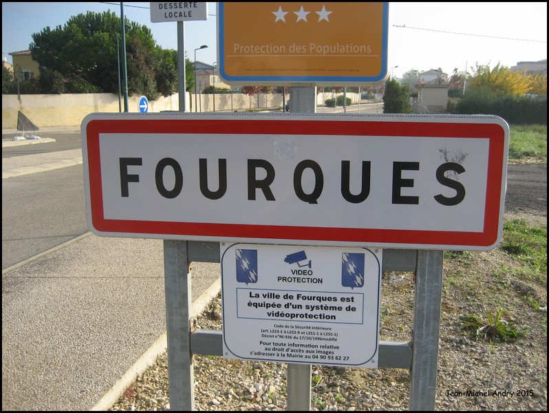 Fourques  30 - Jean-Michel Andry.jpg