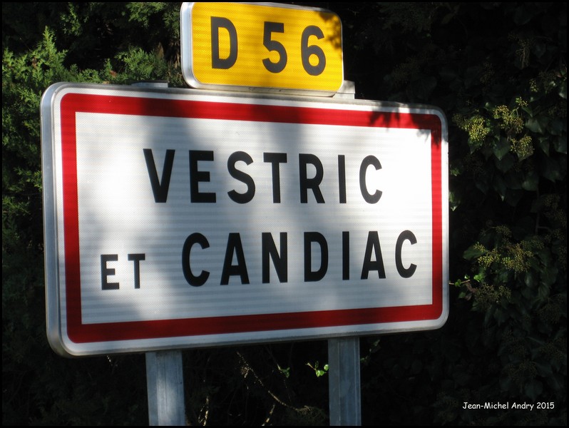 Vestric-et-Candiac 30 - Jean-Michel Andry.jpg
