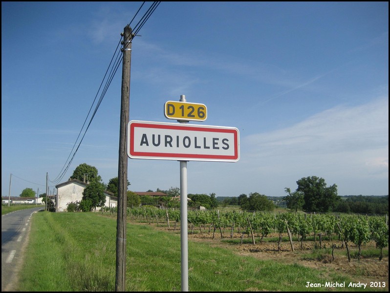 Auriolles  33 - Jean-Michel Andry.jpg