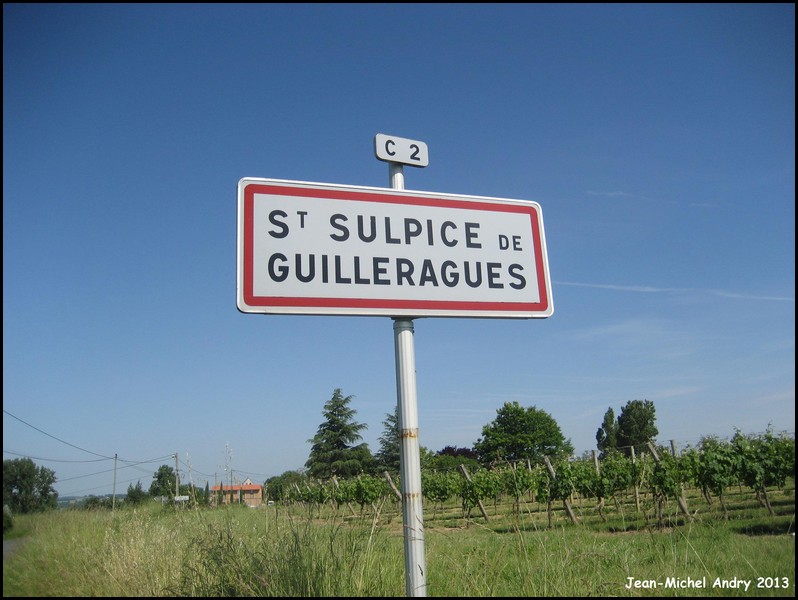 Saint-Sulpice-de-Guilleragues  33 - Jean-Michel Andry.jpg